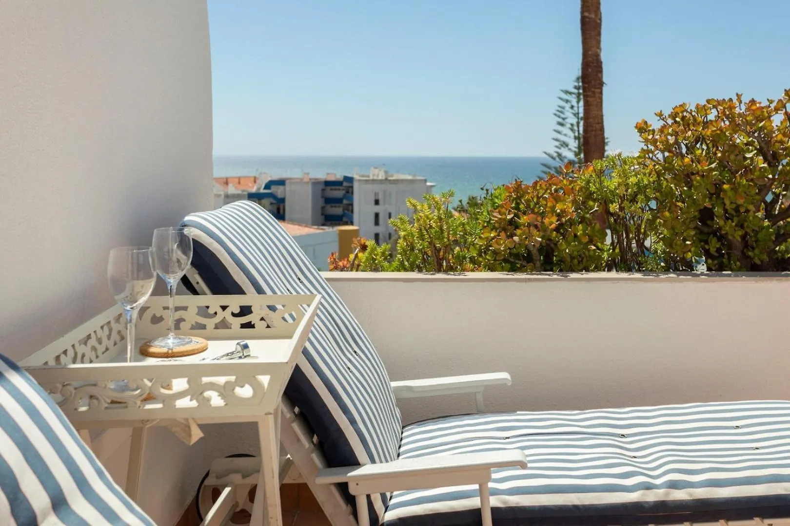 Tac - Windmill Oceanfront Villa Albufeira 0*,  Portugal